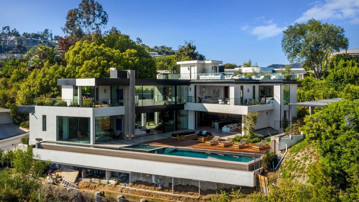 Modern Mansions